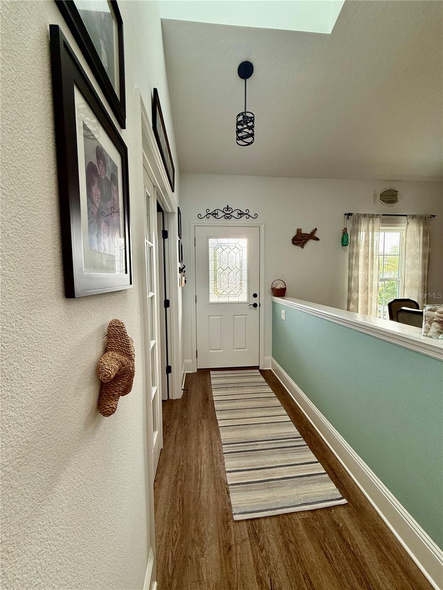 Image 19 of 50 For 630 23rd Street