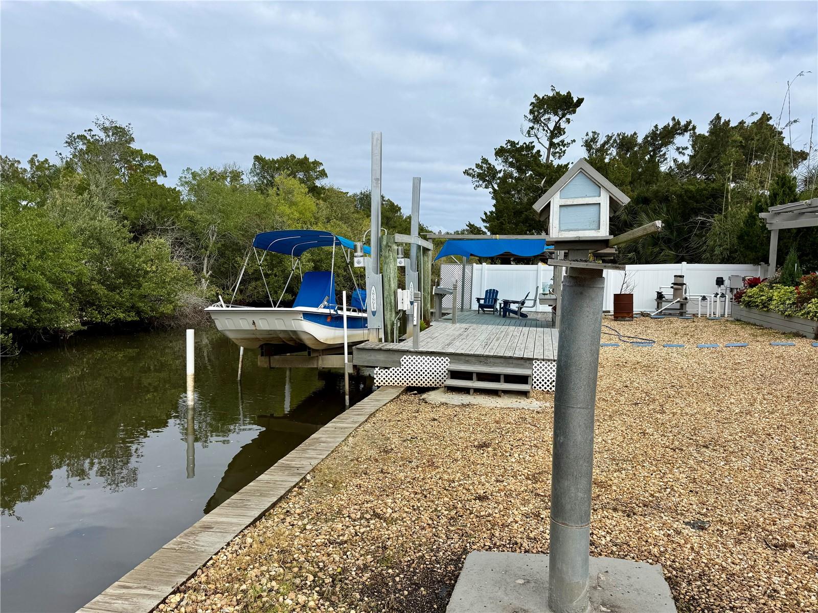 Image 41 of 50 For 630 23rd Street