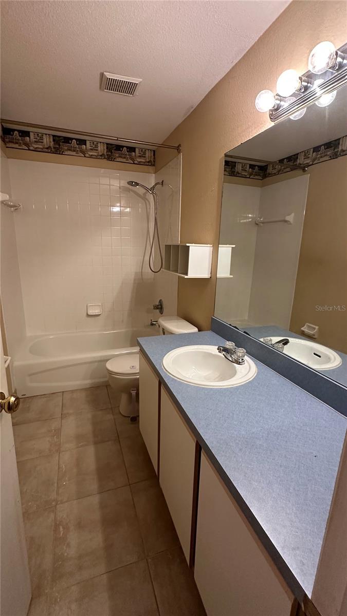 Image 10 of 13 For 2030 Fluorshire Drive