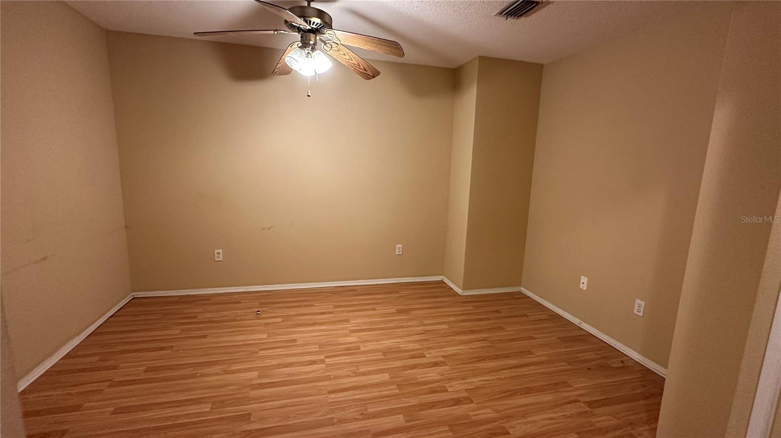 Image 8 of 13 For 2030 Fluorshire Drive