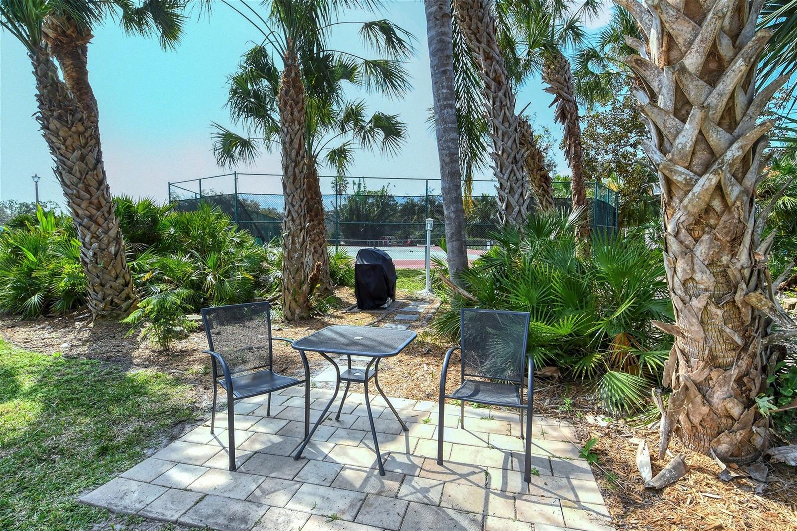 Image 33 of 60 For 9620 Club South Circle 5107