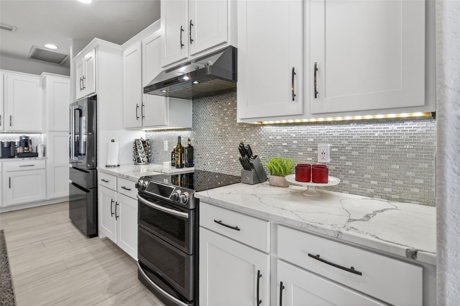 Image 10 of 43 For 2930 Scenic View Drive