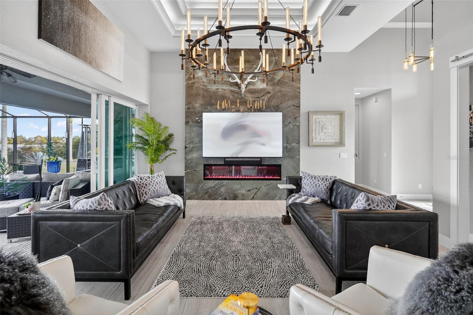 Image 12 of 43 For 2930 Scenic View Drive