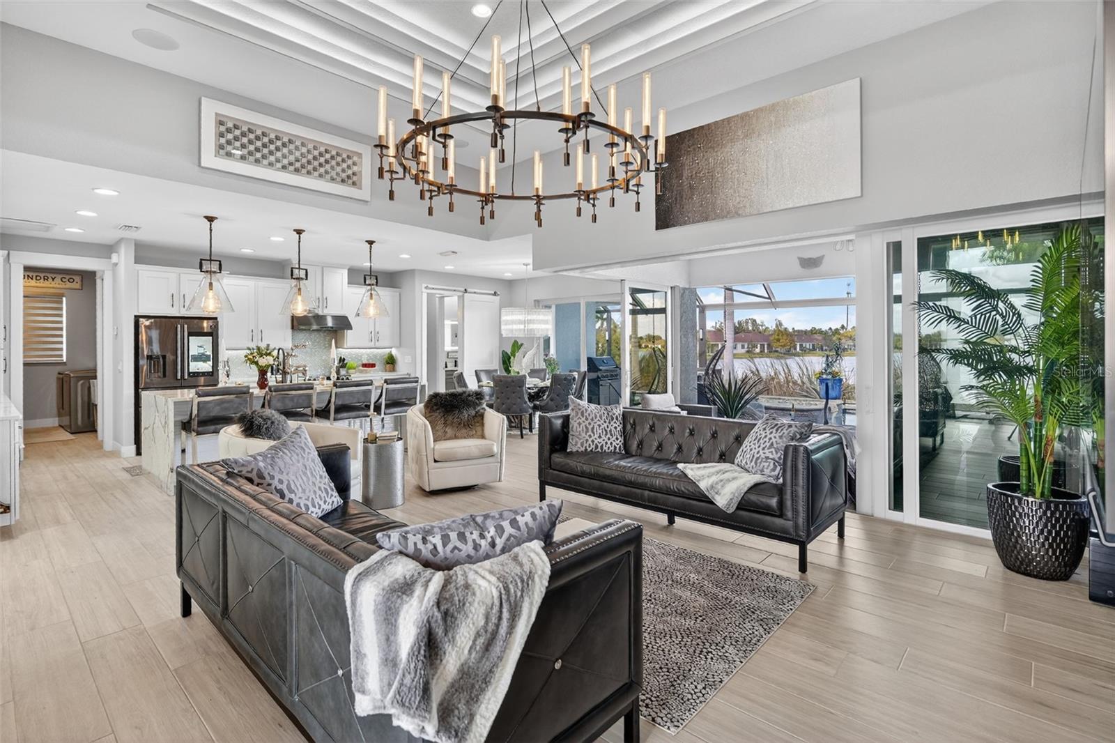 Image 14 of 43 For 2930 Scenic View Drive