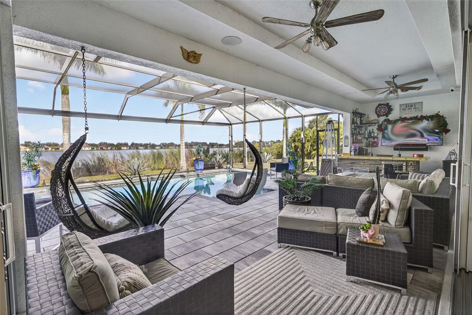 Image 30 of 43 For 2930 Scenic View Drive