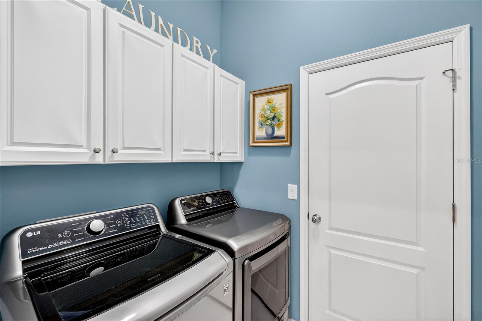 Image 18 of 69 For 14361 Stirling Drive