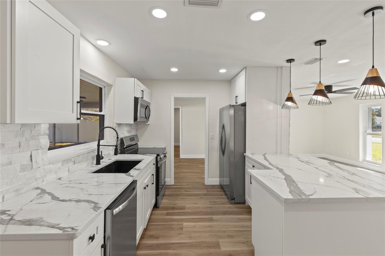 Image 6 of 29 For 2186 Waterside Drive