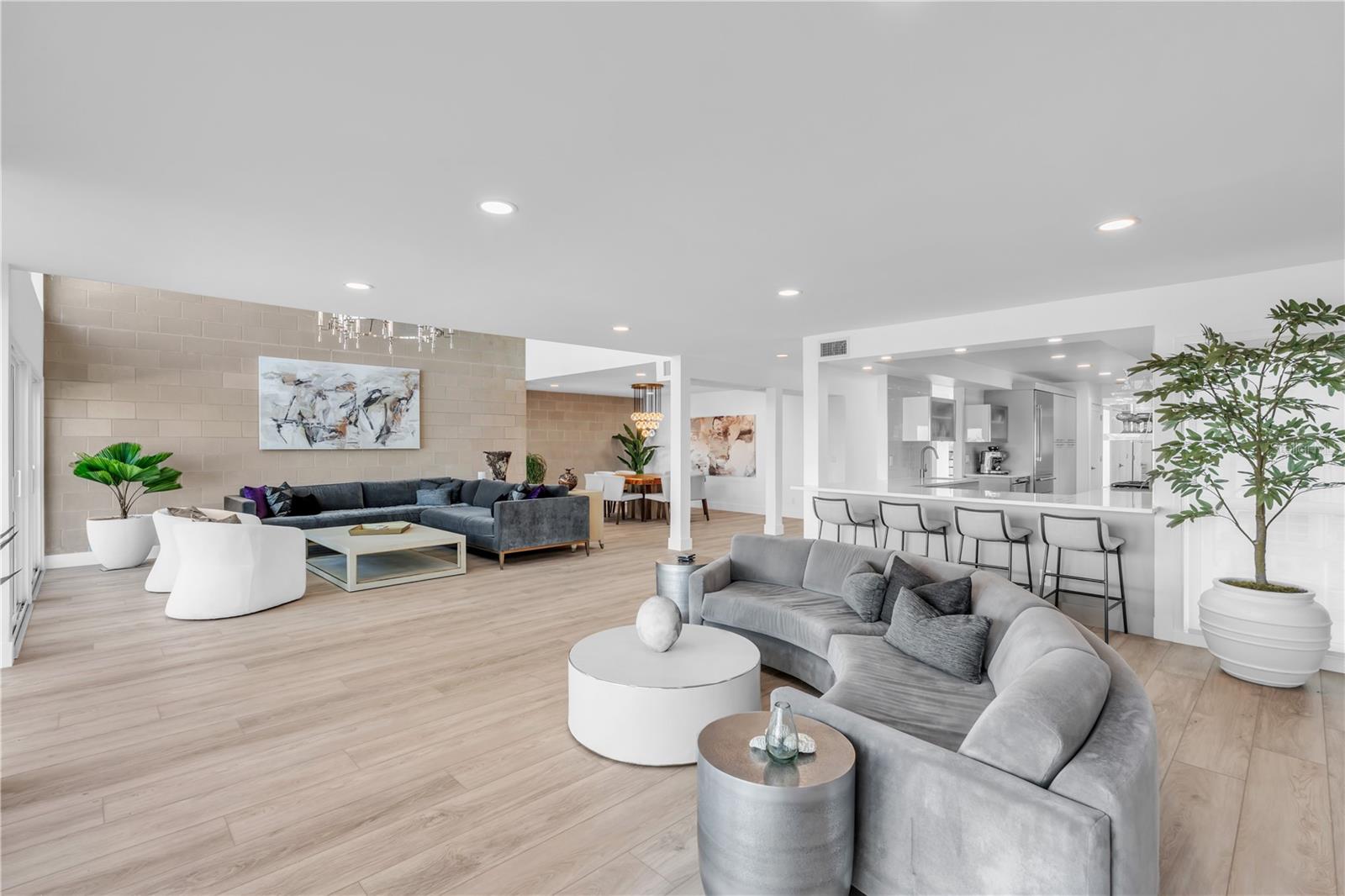 Image 10 of 41 For 701 Tyler Drive