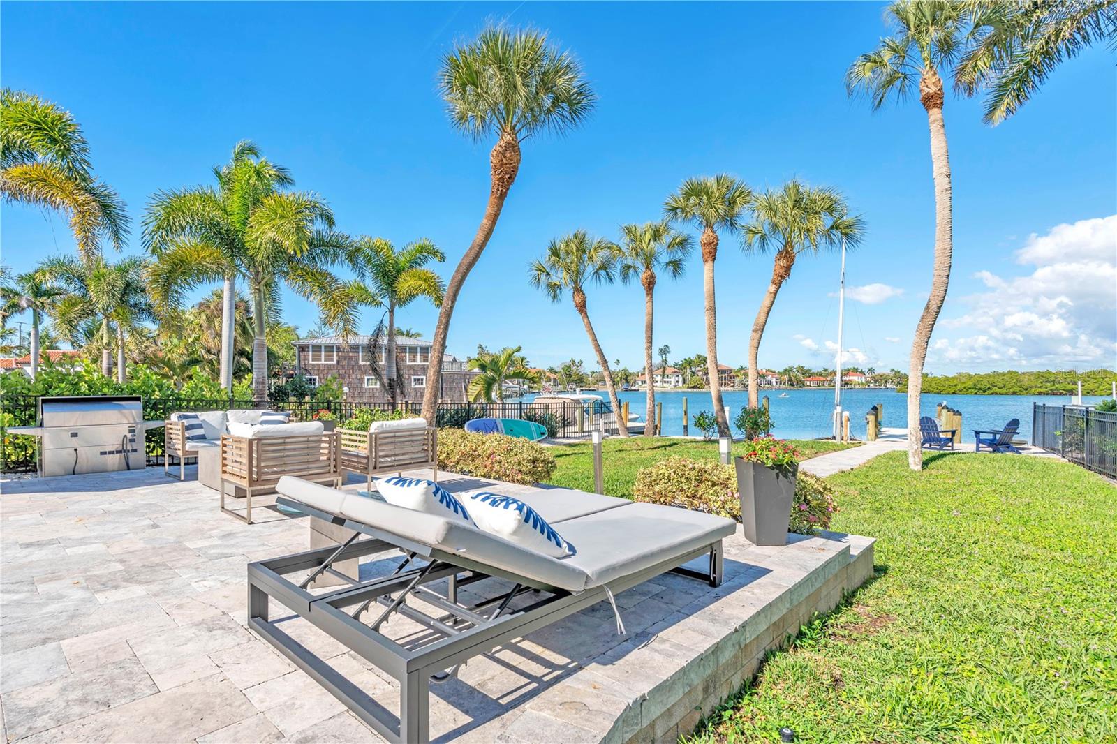 Image 31 of 41 For 701 Tyler Drive