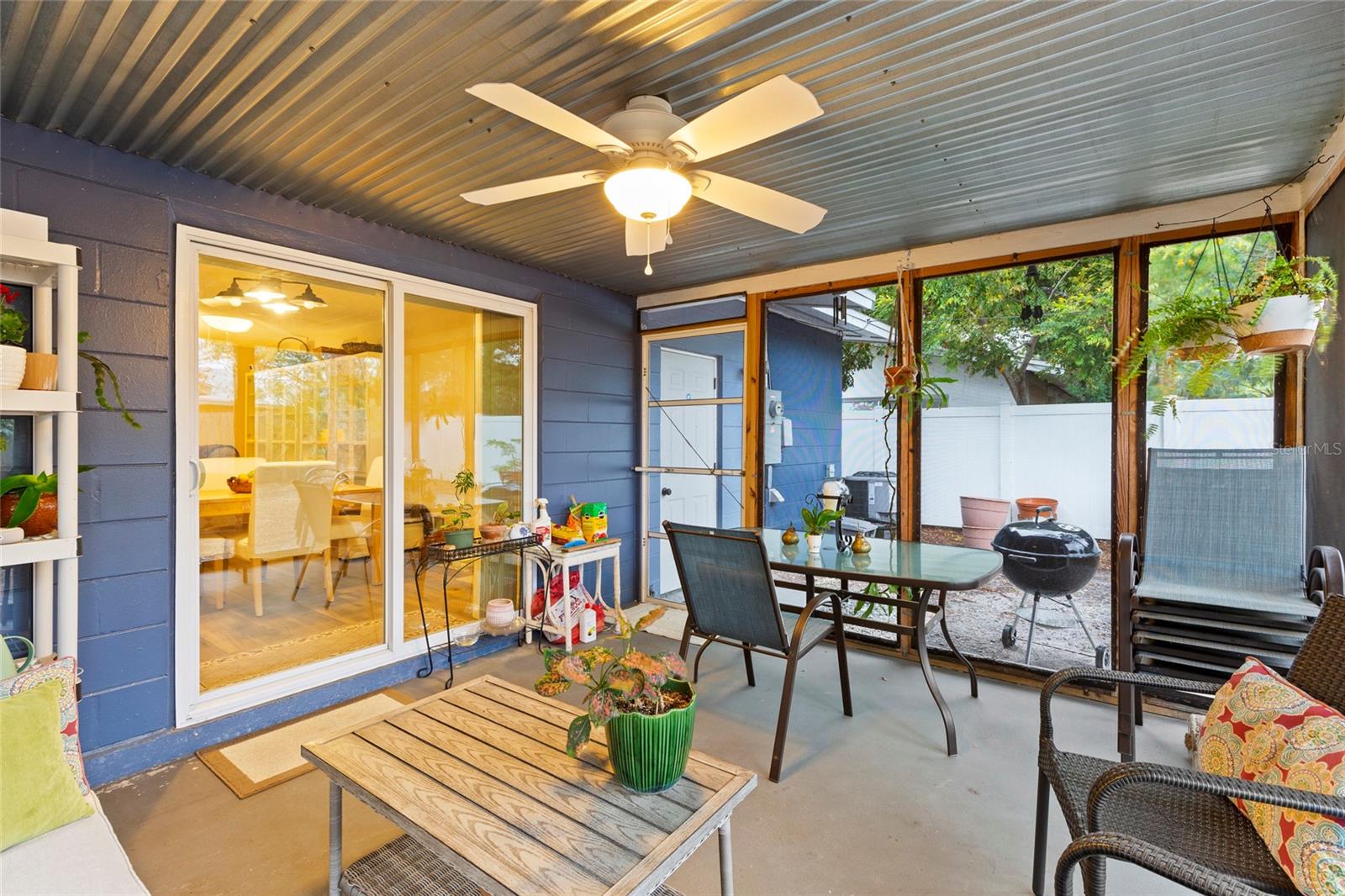 Image 11 of 26 For 1053 66th Avenue S