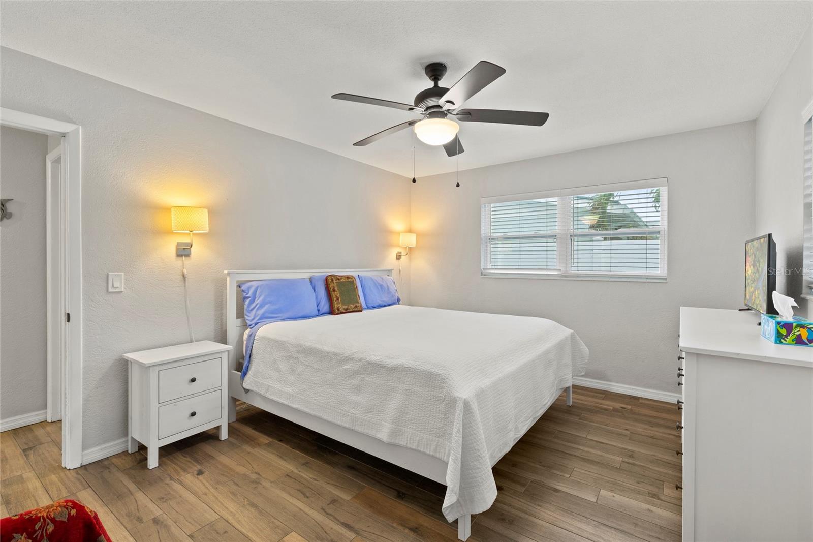 Image 13 of 26 For 1053 66th Avenue S