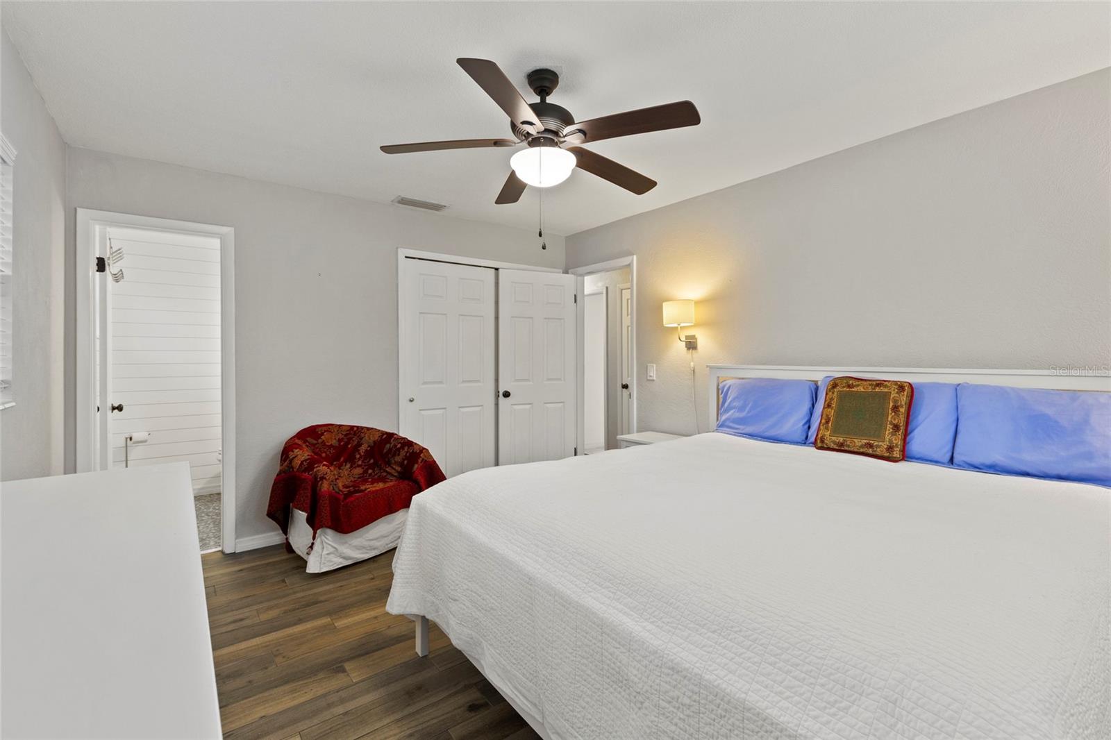 Image 14 of 26 For 1053 66th Avenue S