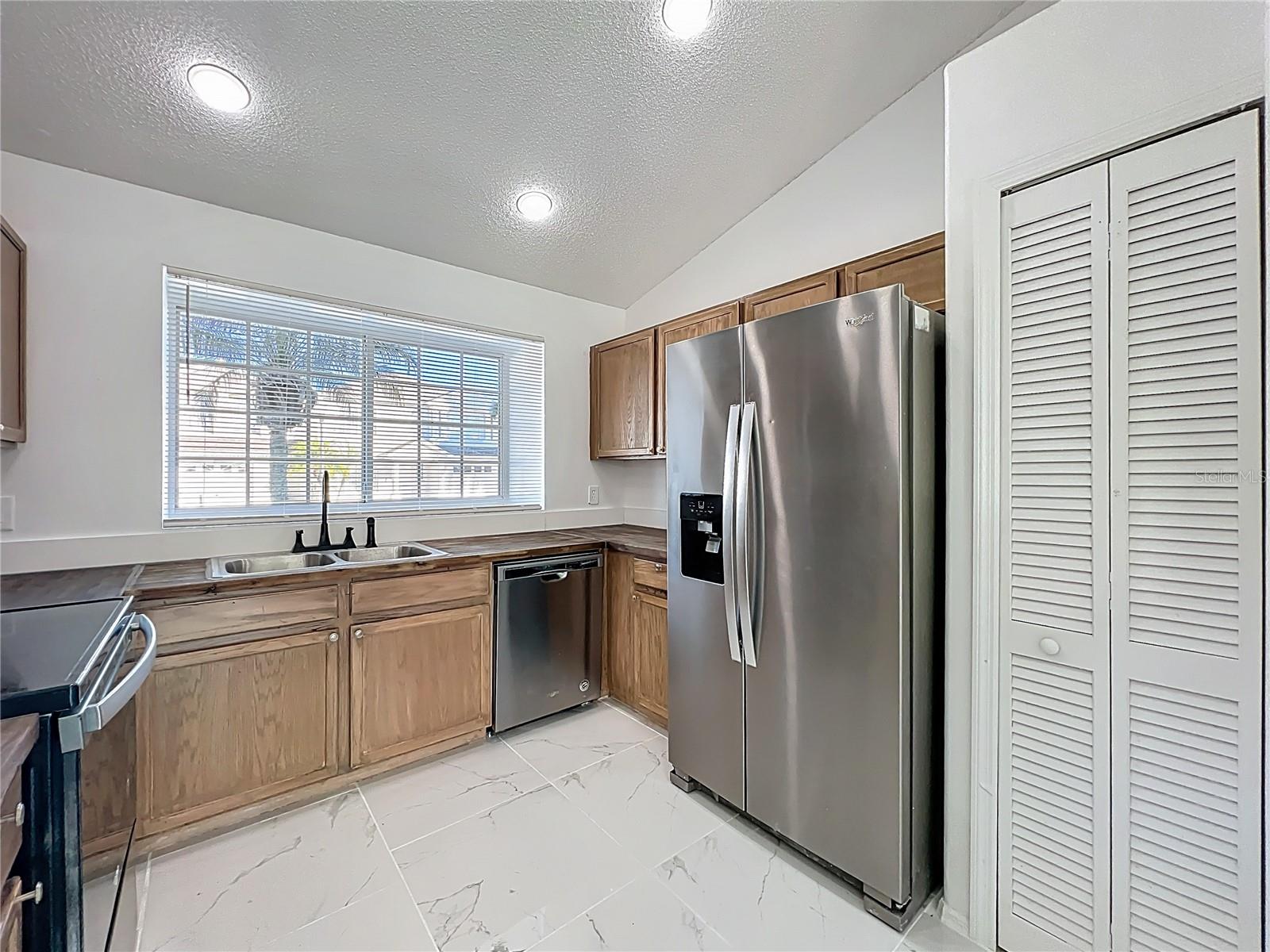 Image 13 of 58 For 1216 Sandbrook Drive