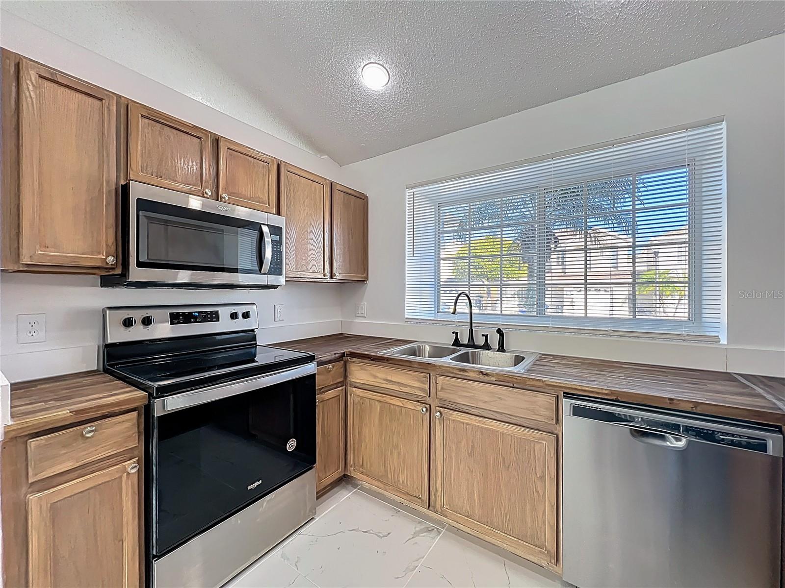 Image 15 of 58 For 1216 Sandbrook Drive