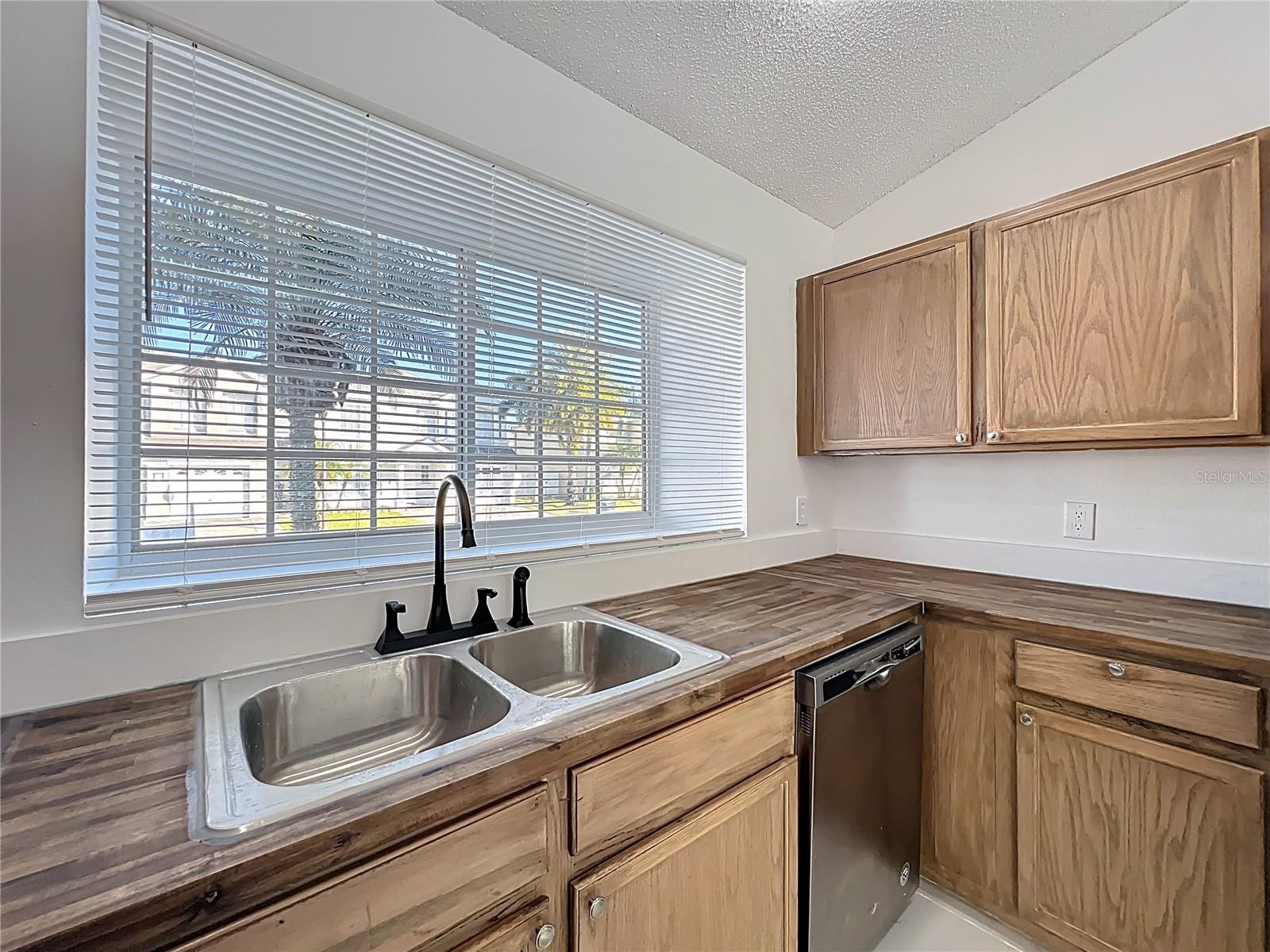 Image 16 of 58 For 1216 Sandbrook Drive