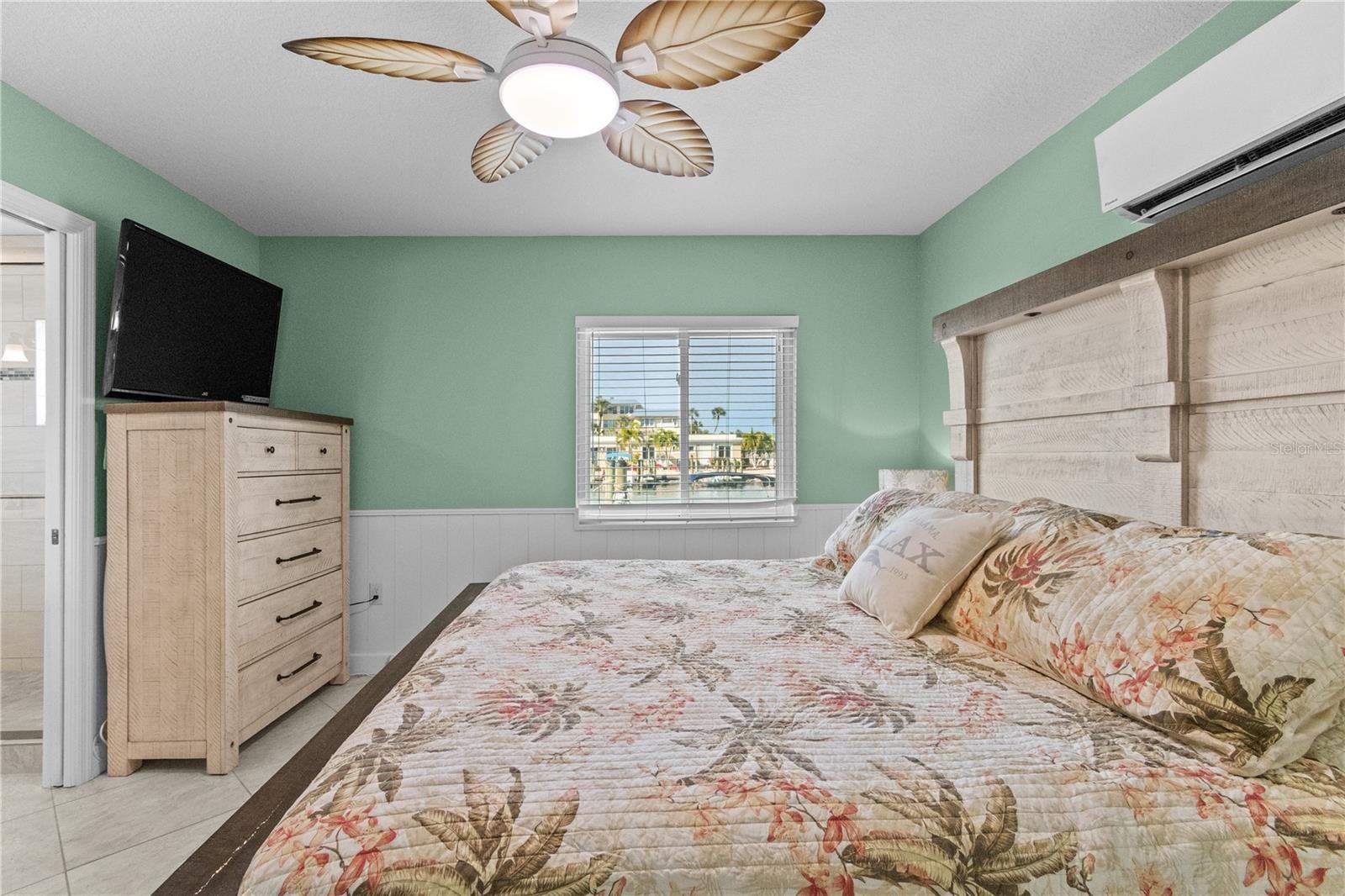 Image 27 of 55 For 3740 Gulf Of Mexico Drive 114