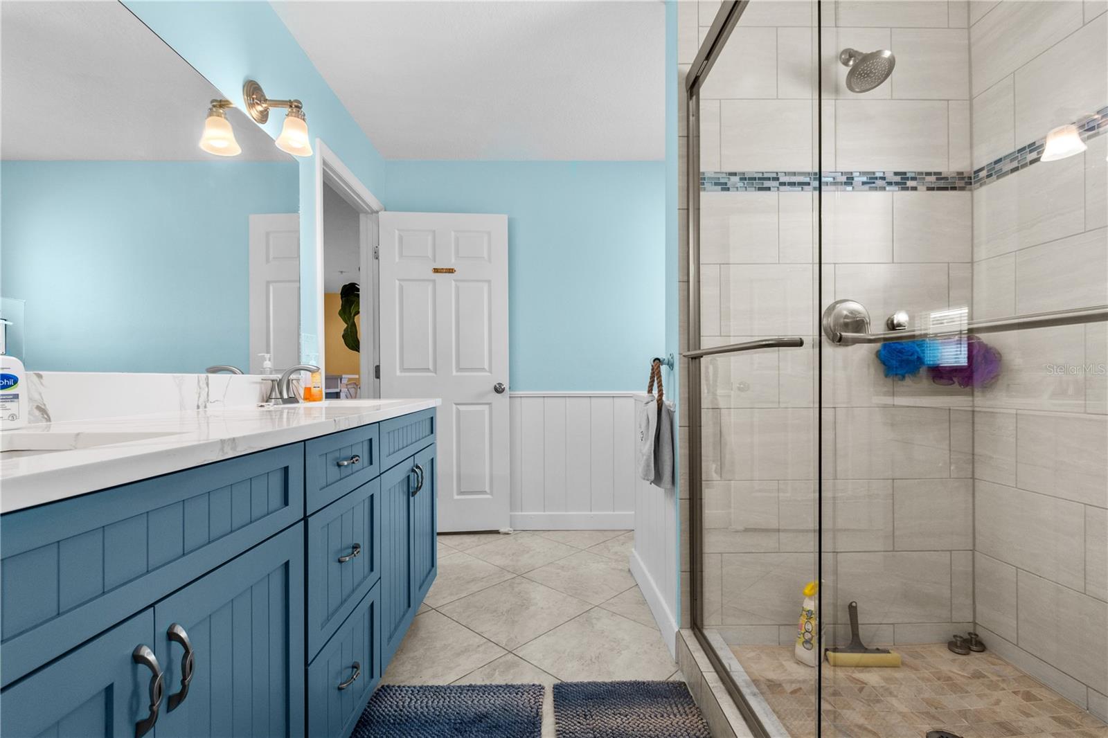 Image 31 of 55 For 3740 Gulf Of Mexico Drive 114