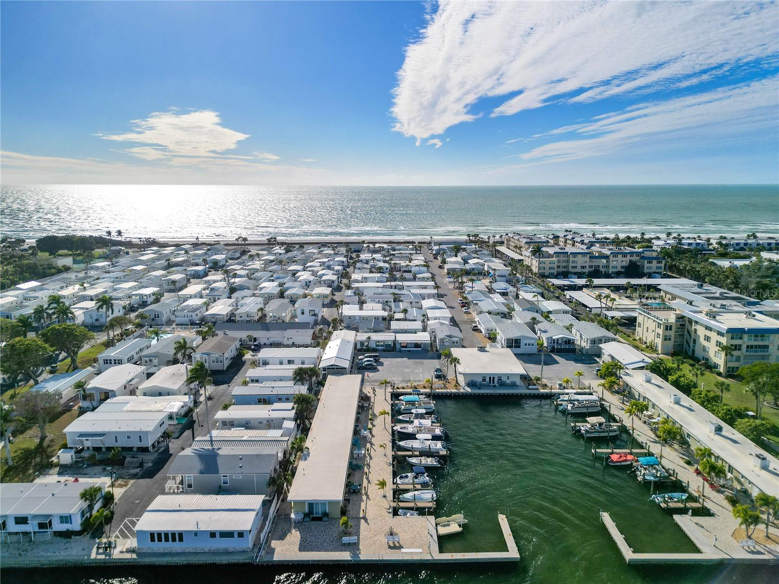 Image 47 of 55 For 3740 Gulf Of Mexico Drive 114