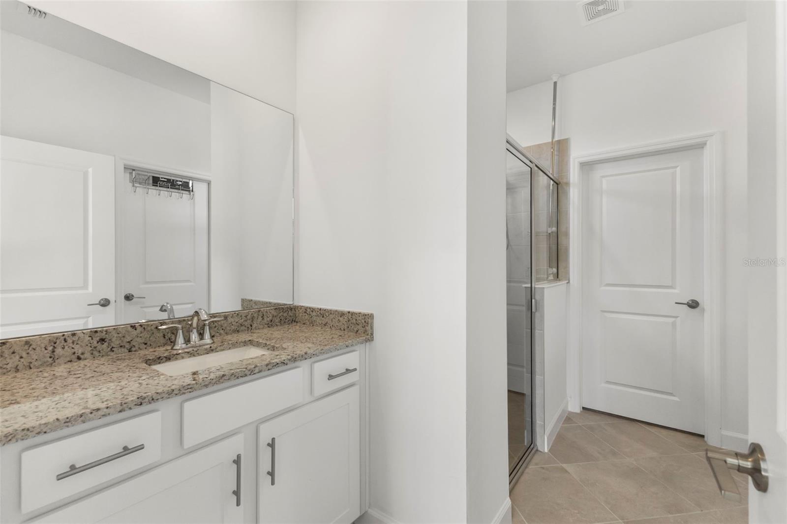 Image 29 of 47 For 5504 Sapphire Stone Cove