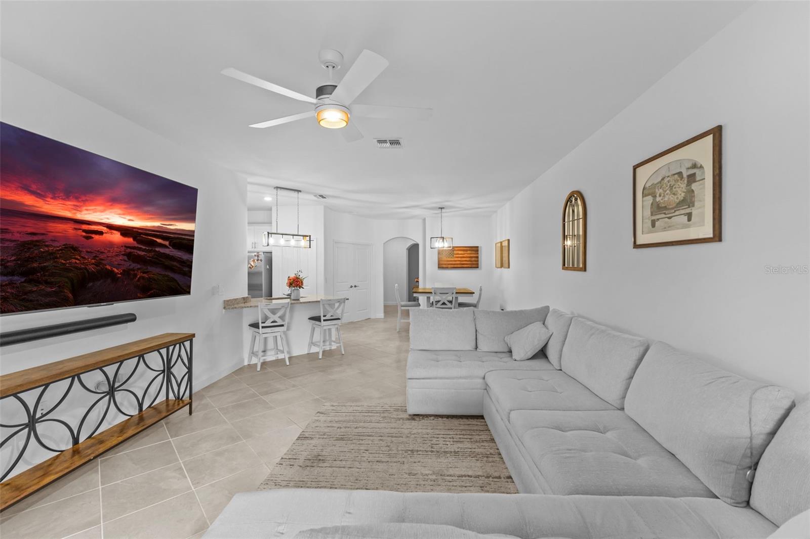 Image 7 of 47 For 5504 Sapphire Stone Cove