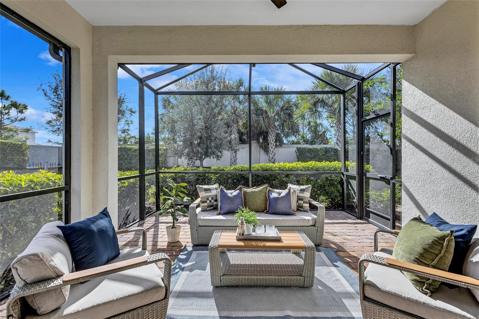 Image 22 of 65 For 12553 Marsh Pointe Road