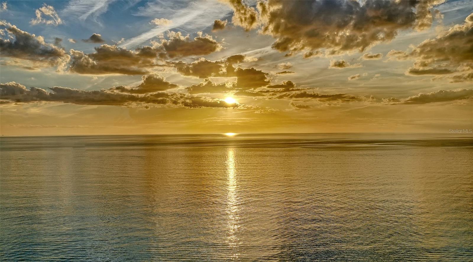 Image 10 of 54 For 2052 Benjamin Franklin Drive Ph 1102