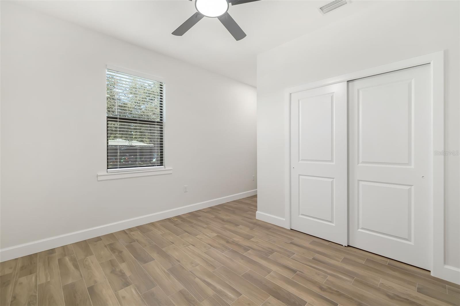 Image 31 of 36 For 118 Ruby Avenue N