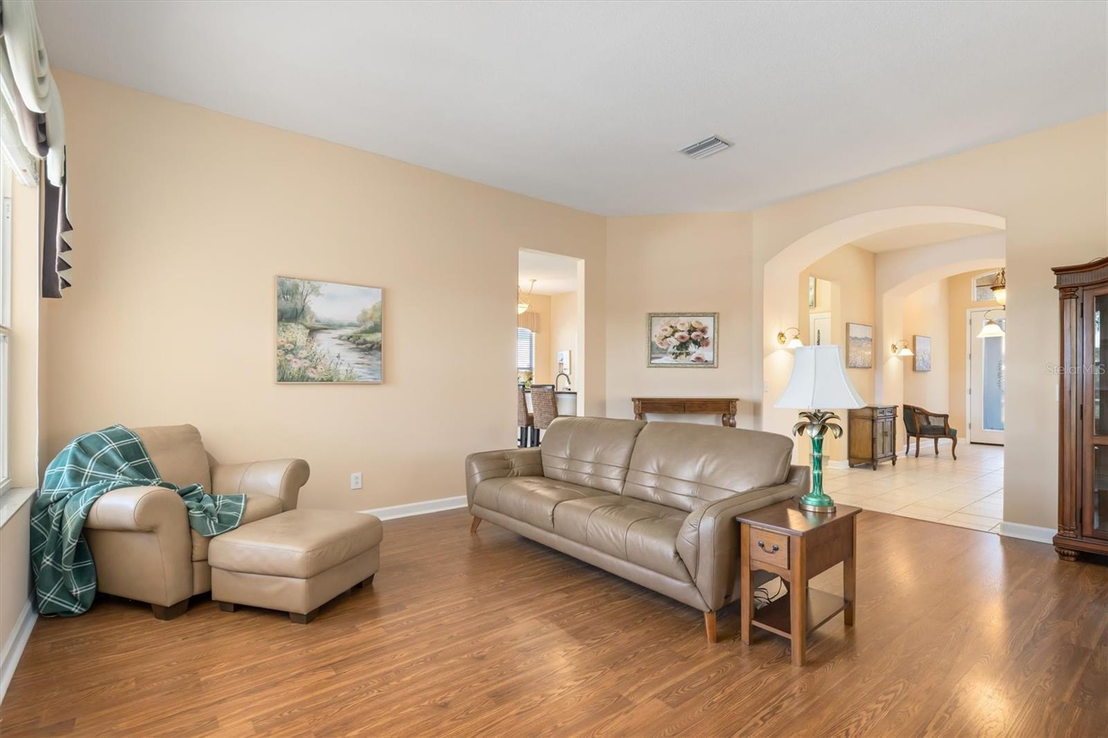 Image 13 of 52 For 4274 Tennyson Way