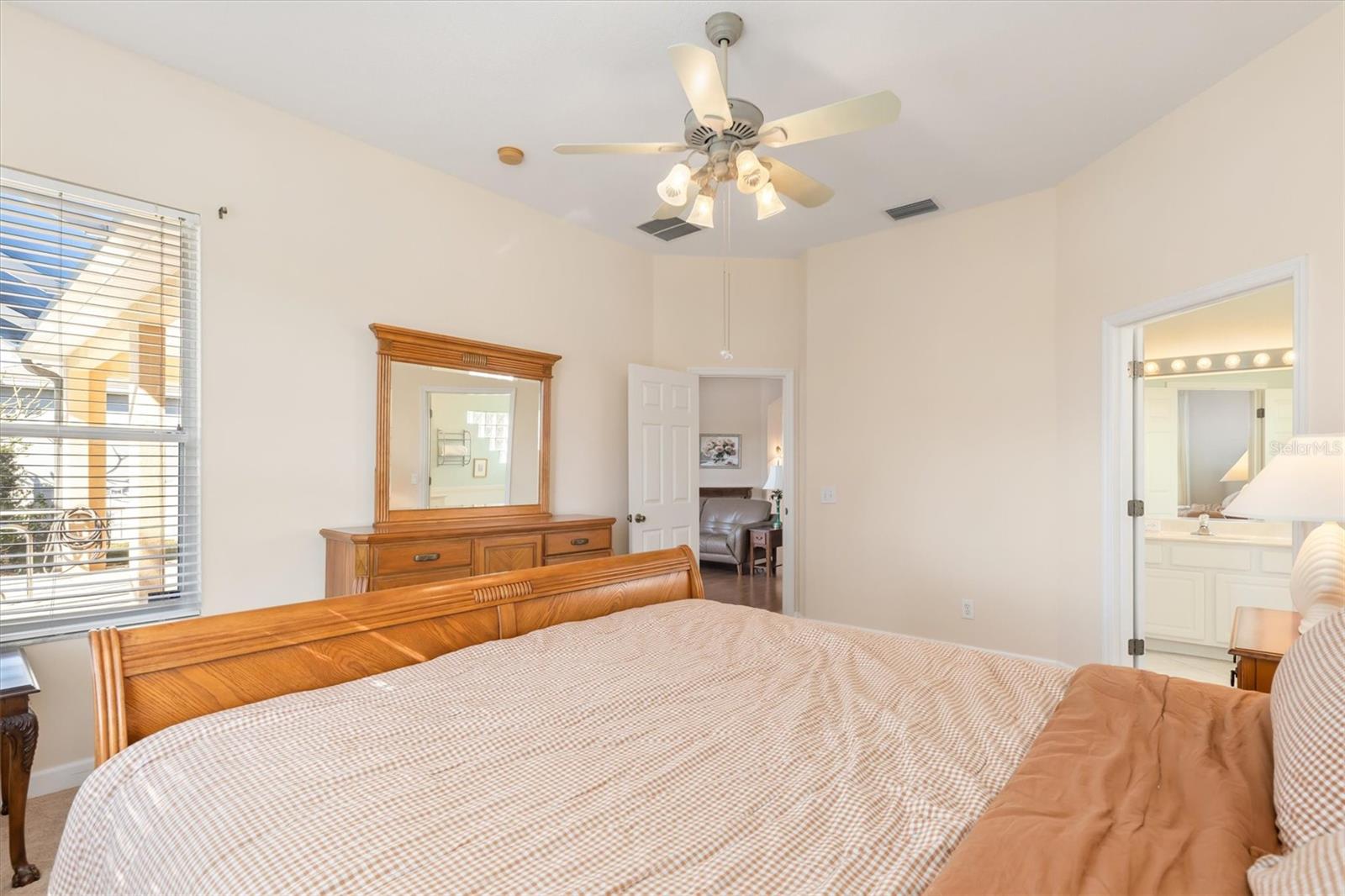 Image 25 of 52 For 4274 Tennyson Way