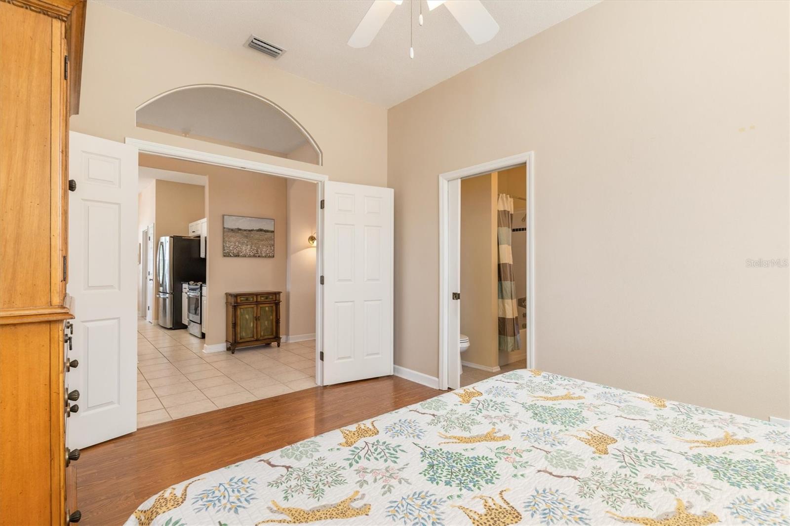 Image 31 of 52 For 4274 Tennyson Way