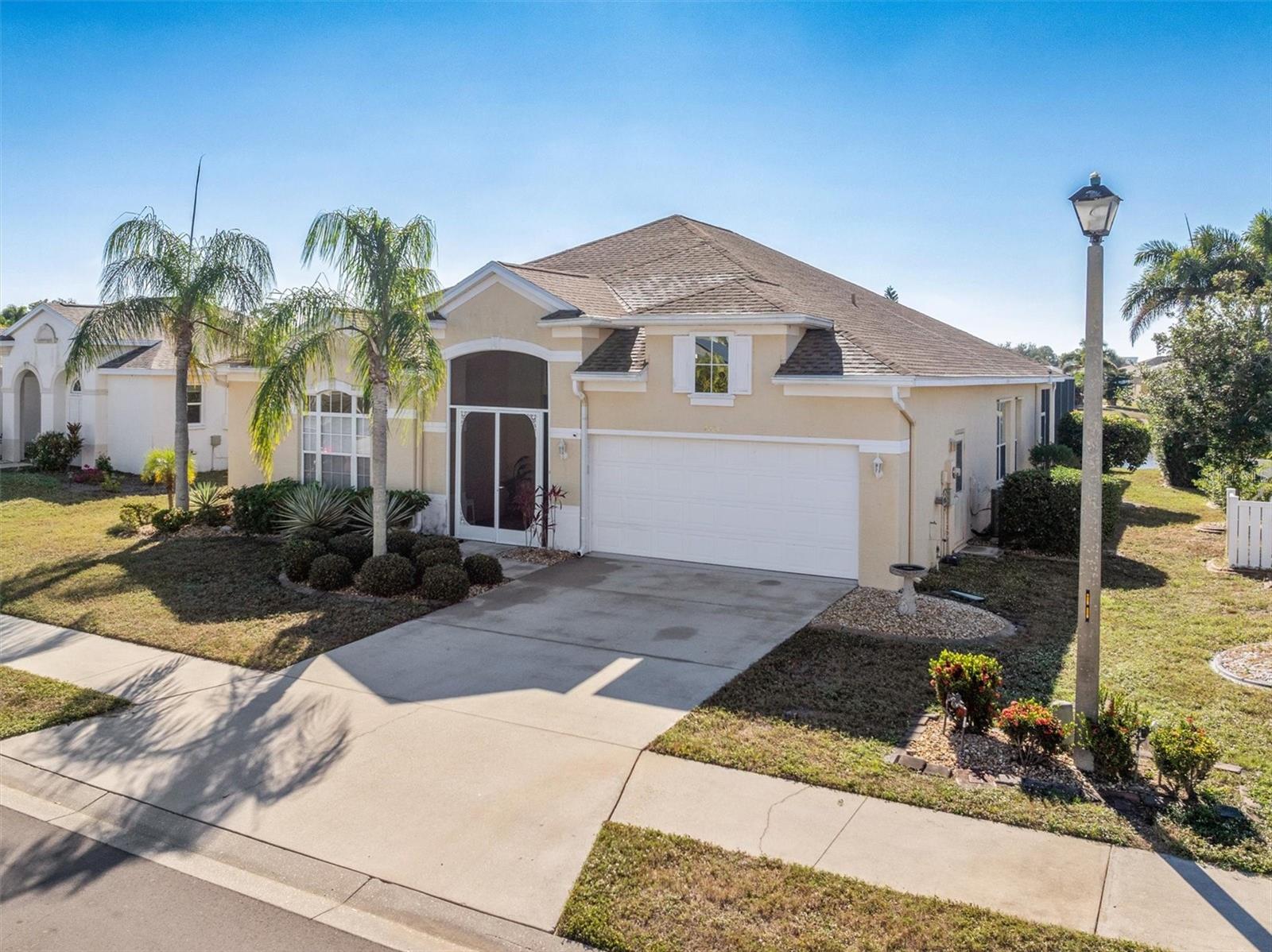 Image 5 of 52 For 4274 Tennyson Way