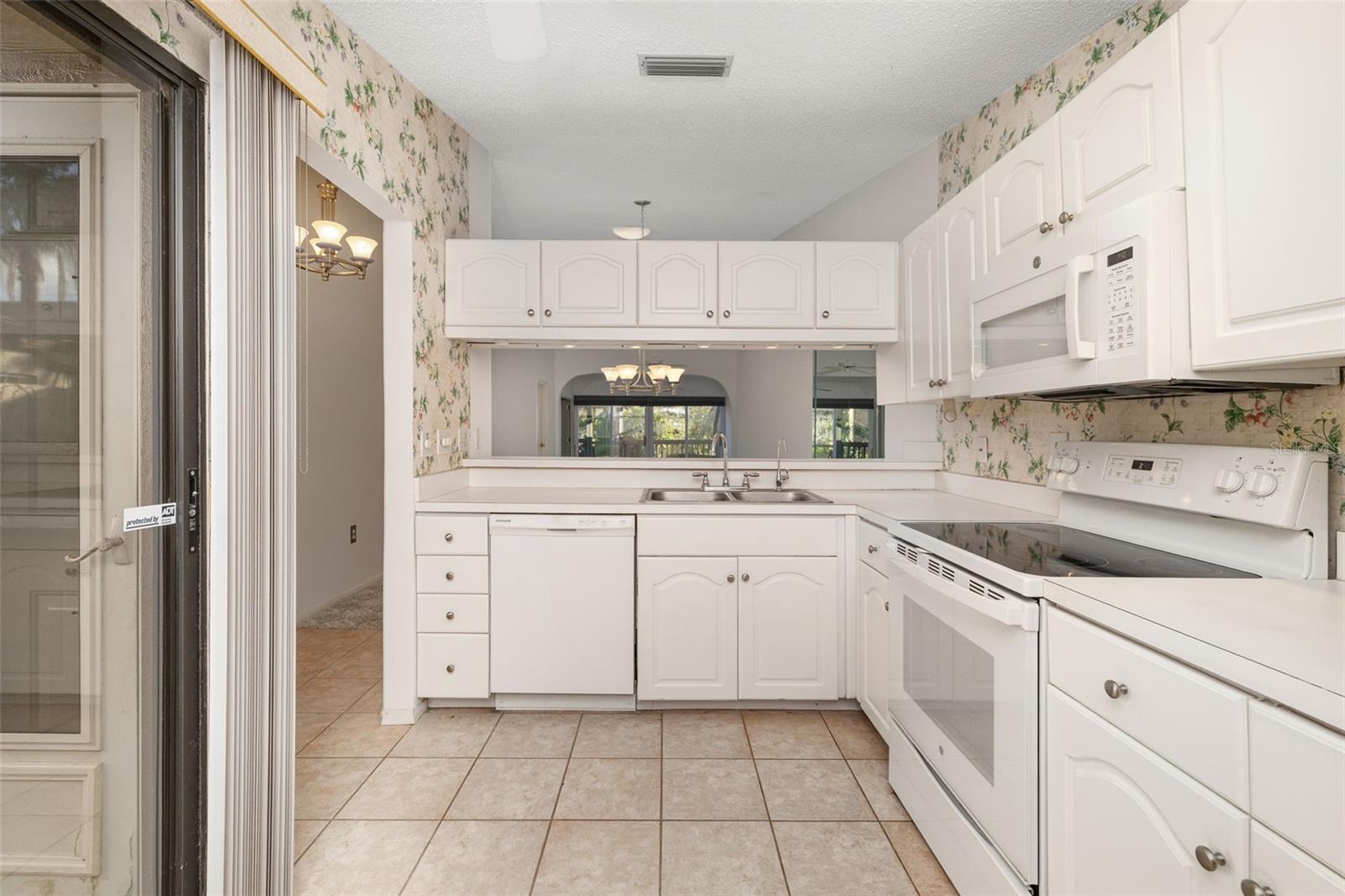 Image 17 of 54 For 4460 Winston Lane N 3