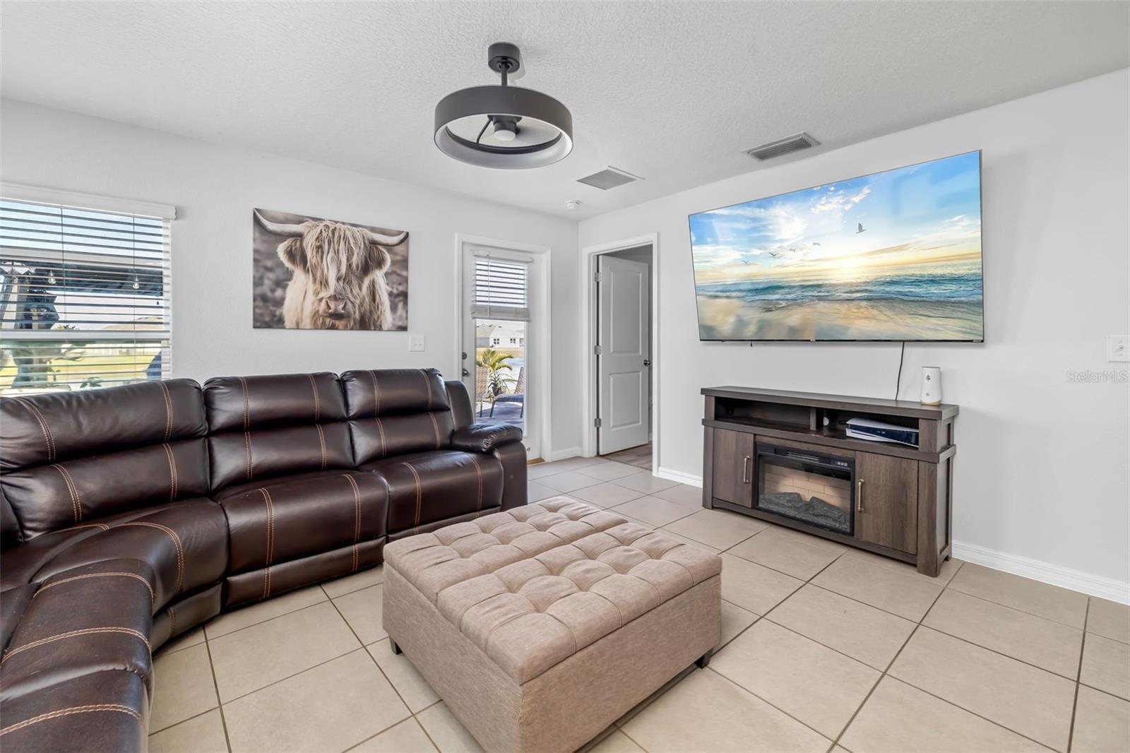 Image 15 of 76 For 12212 High Rock Way