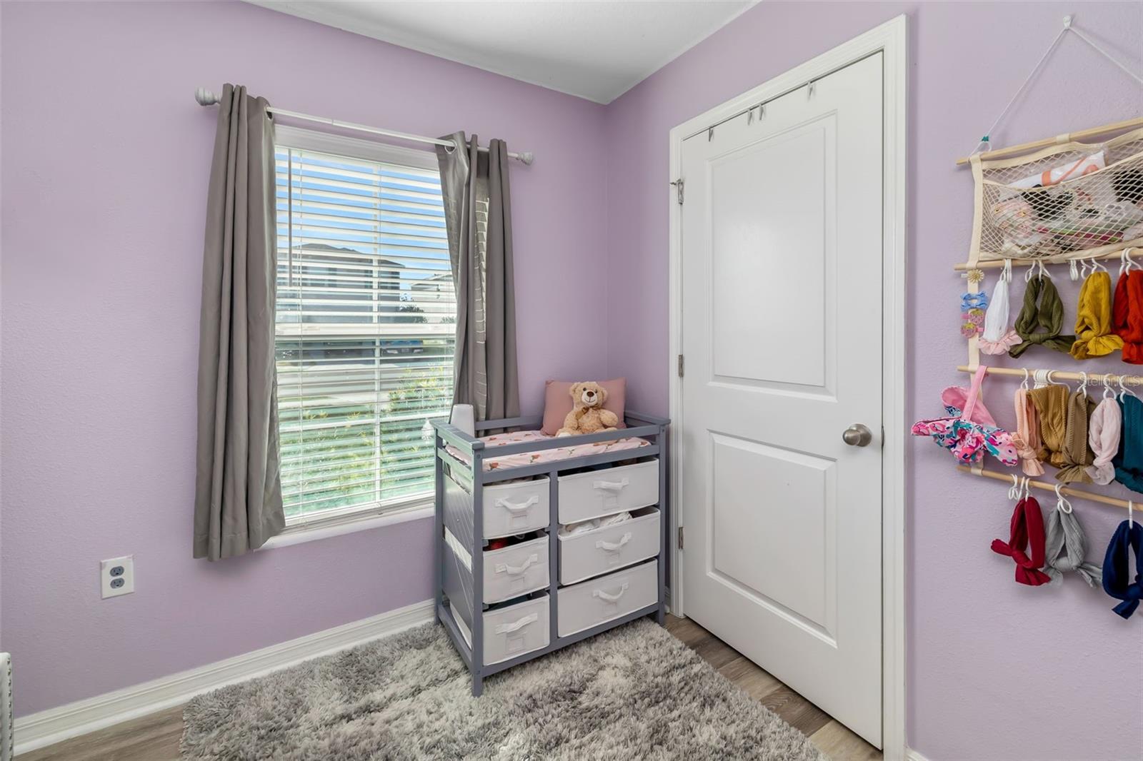 Image 20 of 76 For 12212 High Rock Way