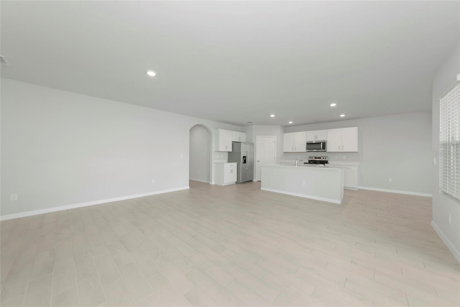 Image 10 of 44 For 27131 Guapore Drive