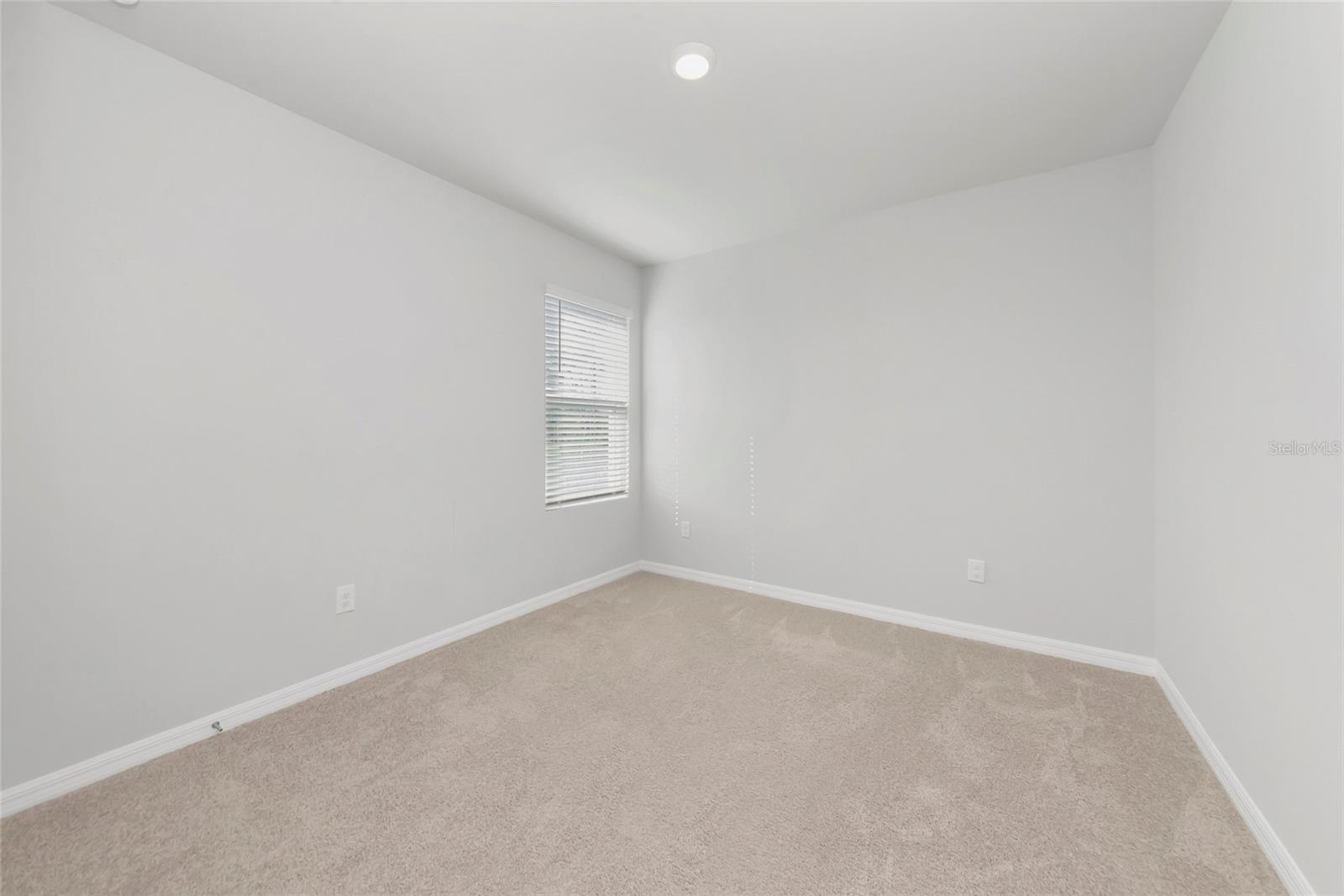 Image 31 of 44 For 27131 Guapore Drive