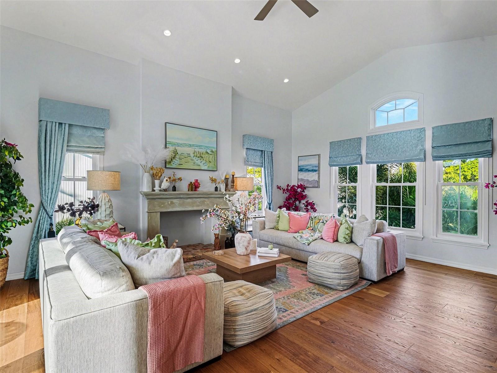 Image 15 of 52 For 129 Hammock Road