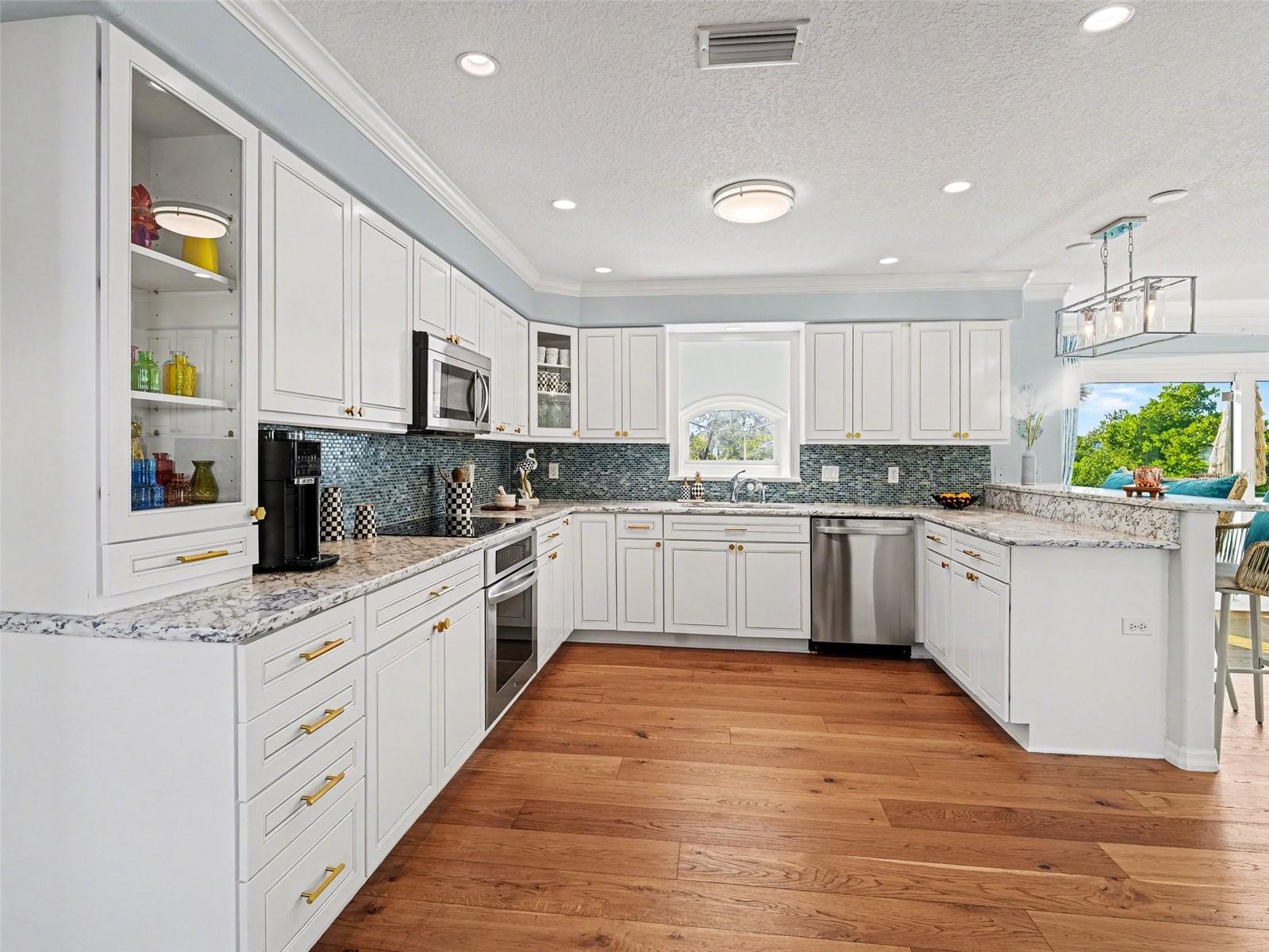 Image 7 of 52 For 129 Hammock Road