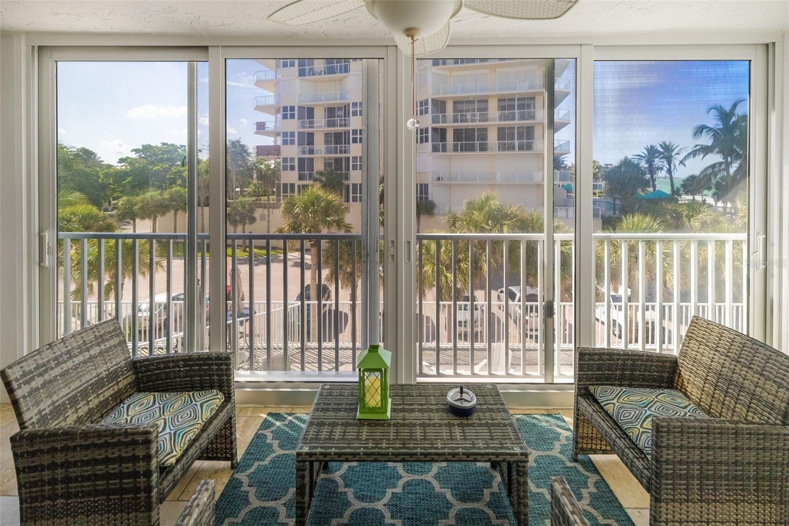 Image 14 of 42 For 1770 Benjamin Franklin Drive 203