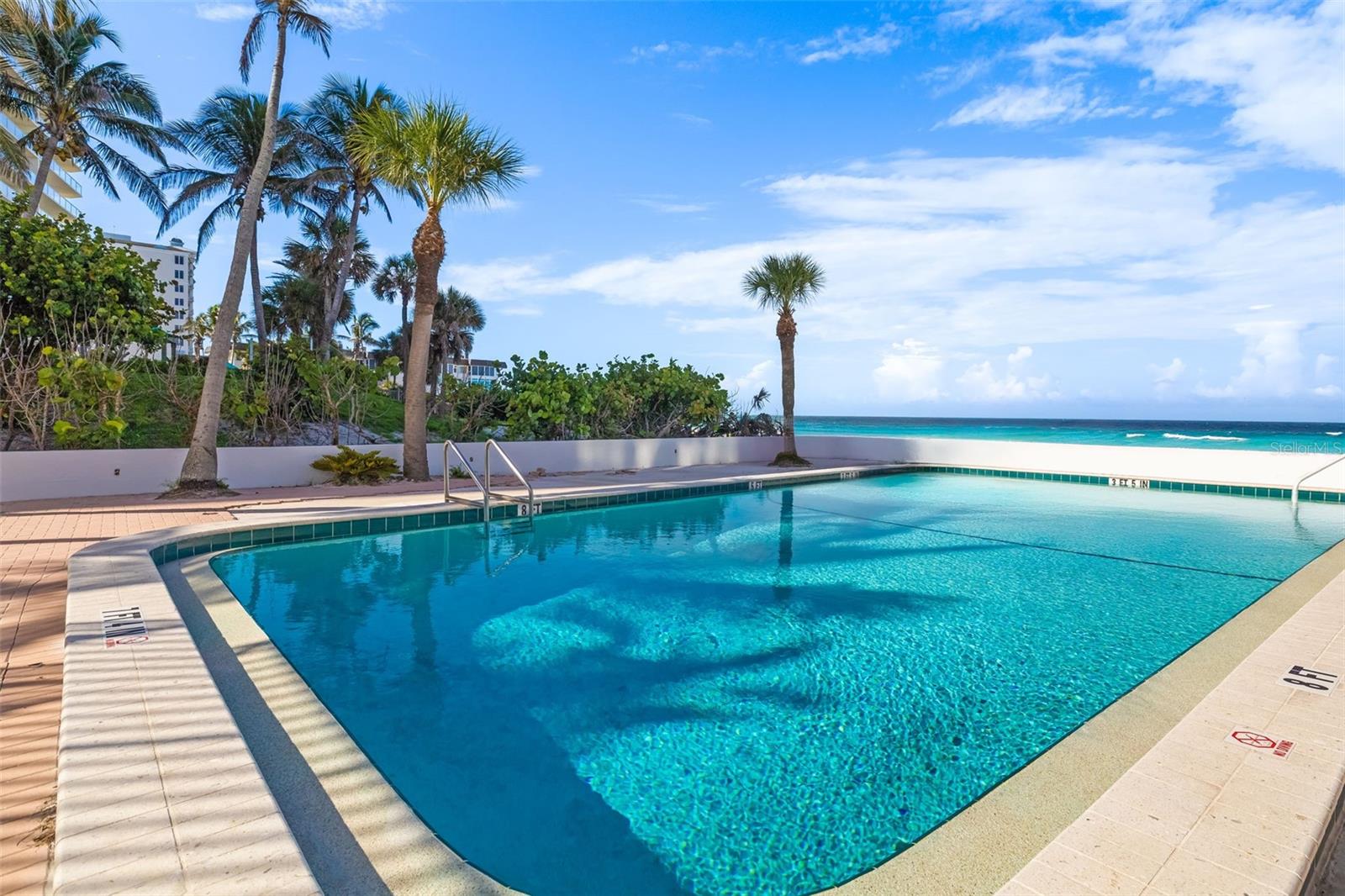 Image 29 of 42 For 1770 Benjamin Franklin Drive 203