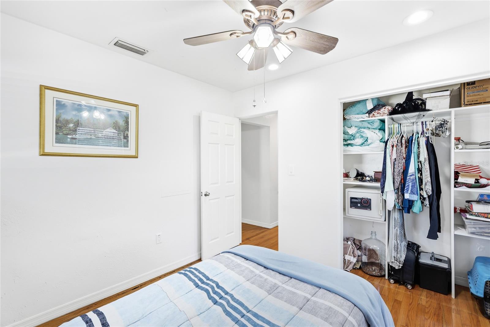 Image 25 of 57 For 1503 Francis Avenue