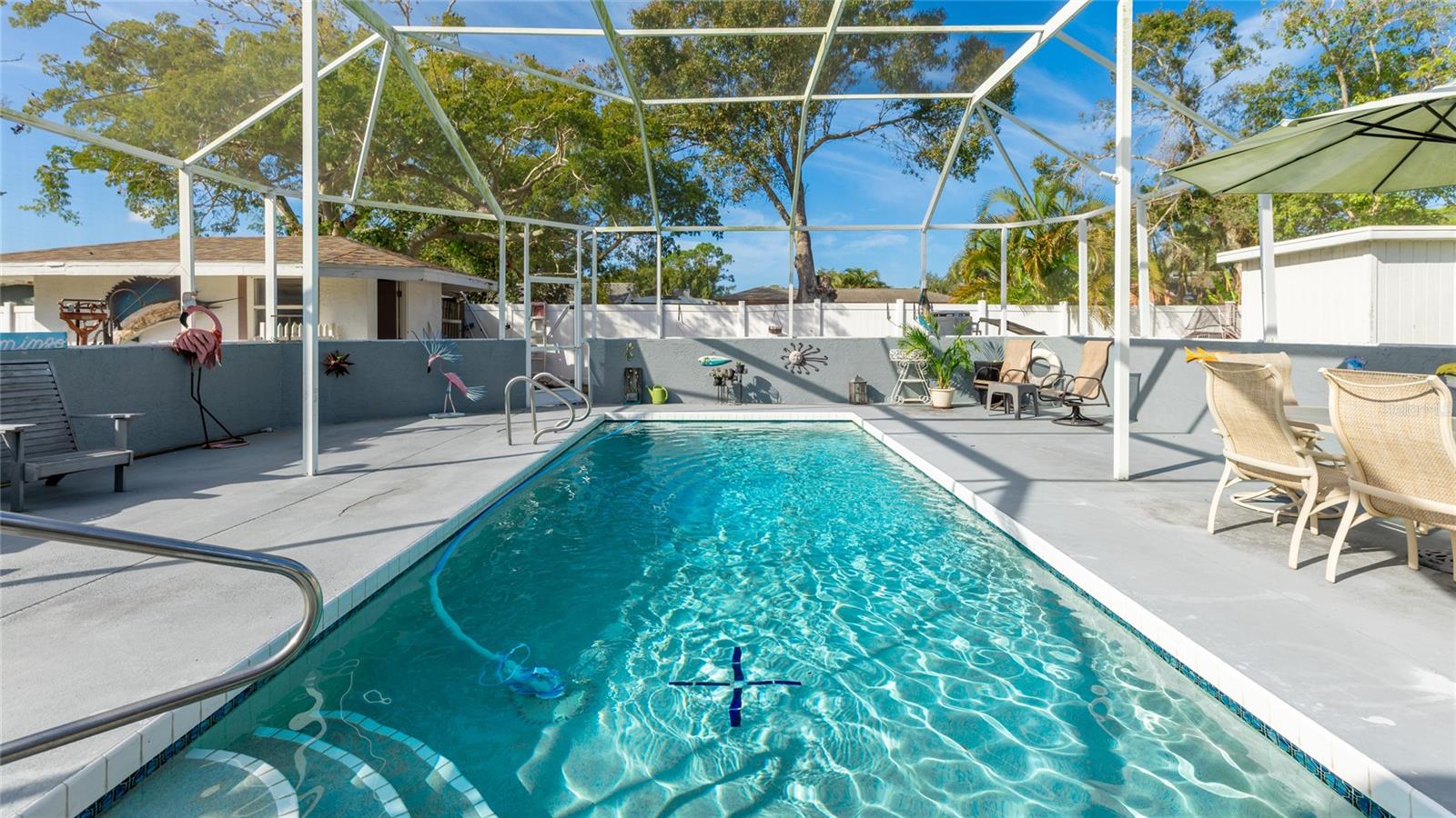 Image 41 of 57 For 1503 Francis Avenue