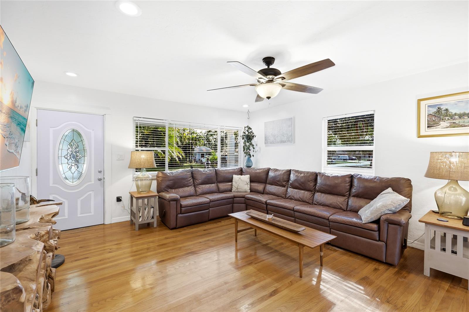 Image 5 of 57 For 1503 Francis Avenue