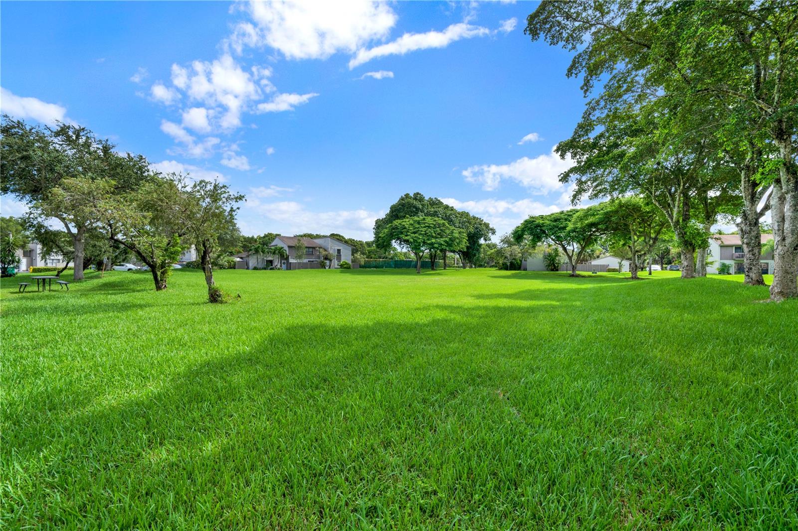 Image 43 of 49 For 11483 109 Road 2e