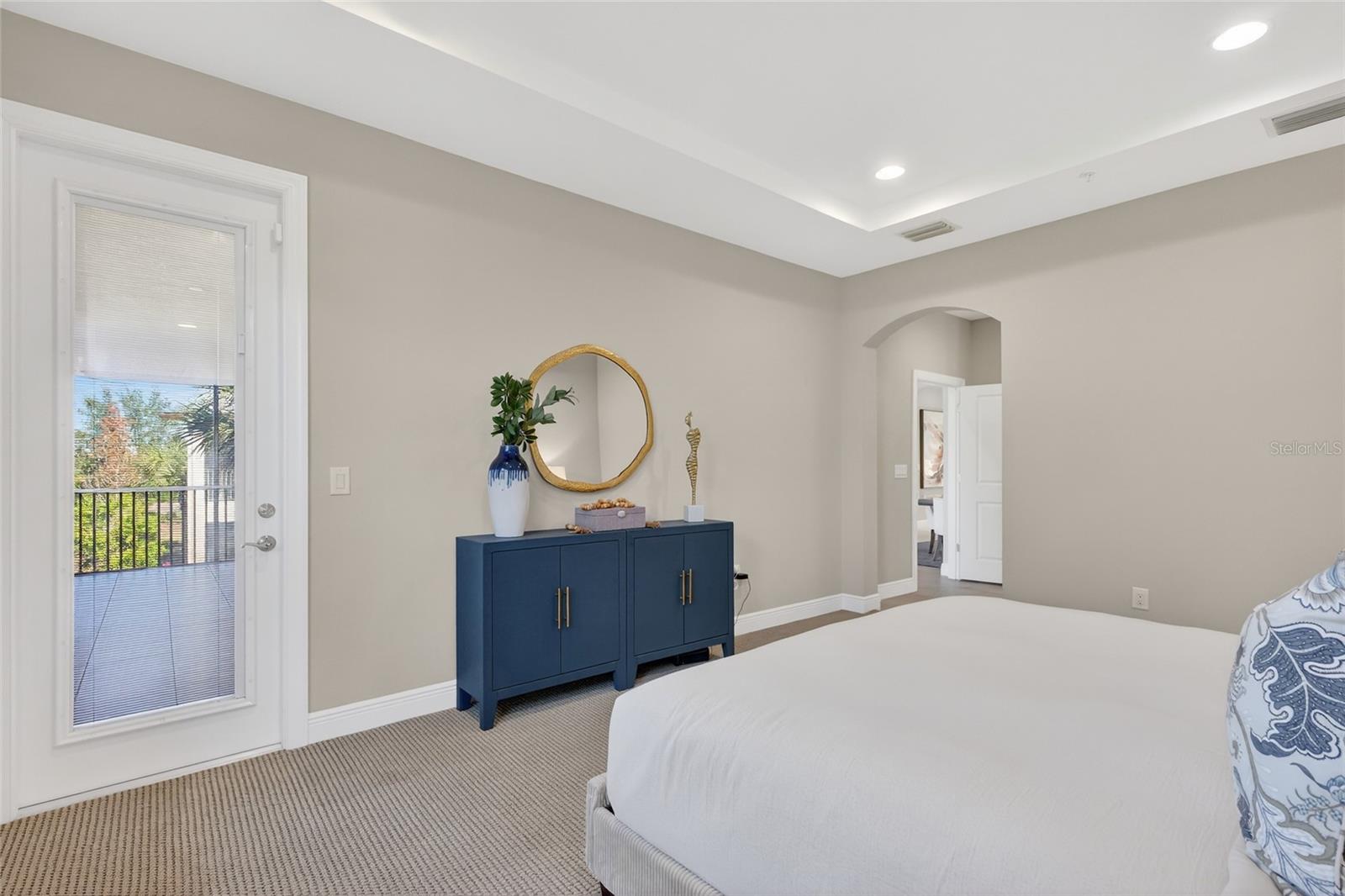 Image 16 of 69 For 7538 Divot Loop 2d