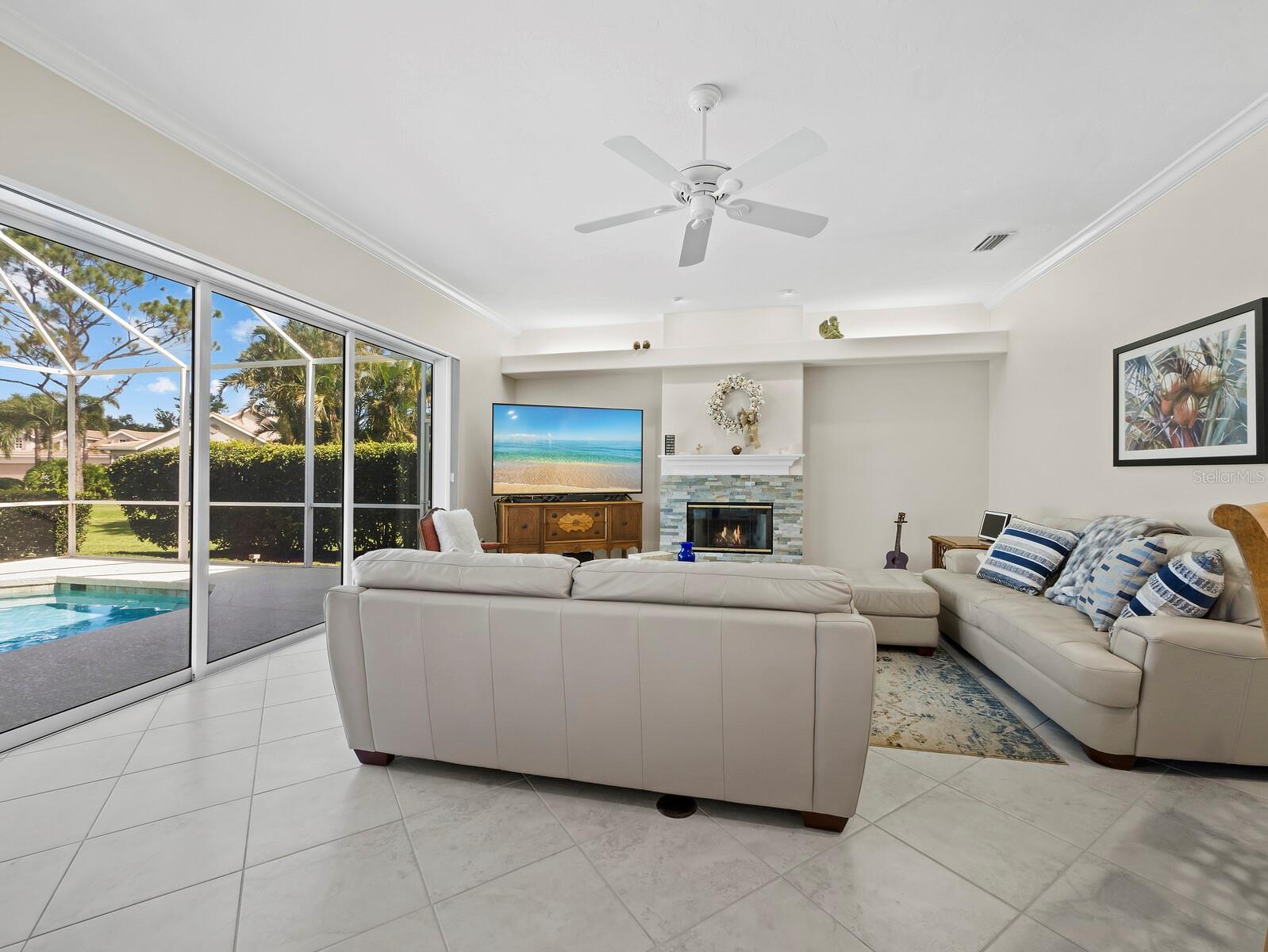 Image 18 of 57 For 6643 Butlers Crest Drive