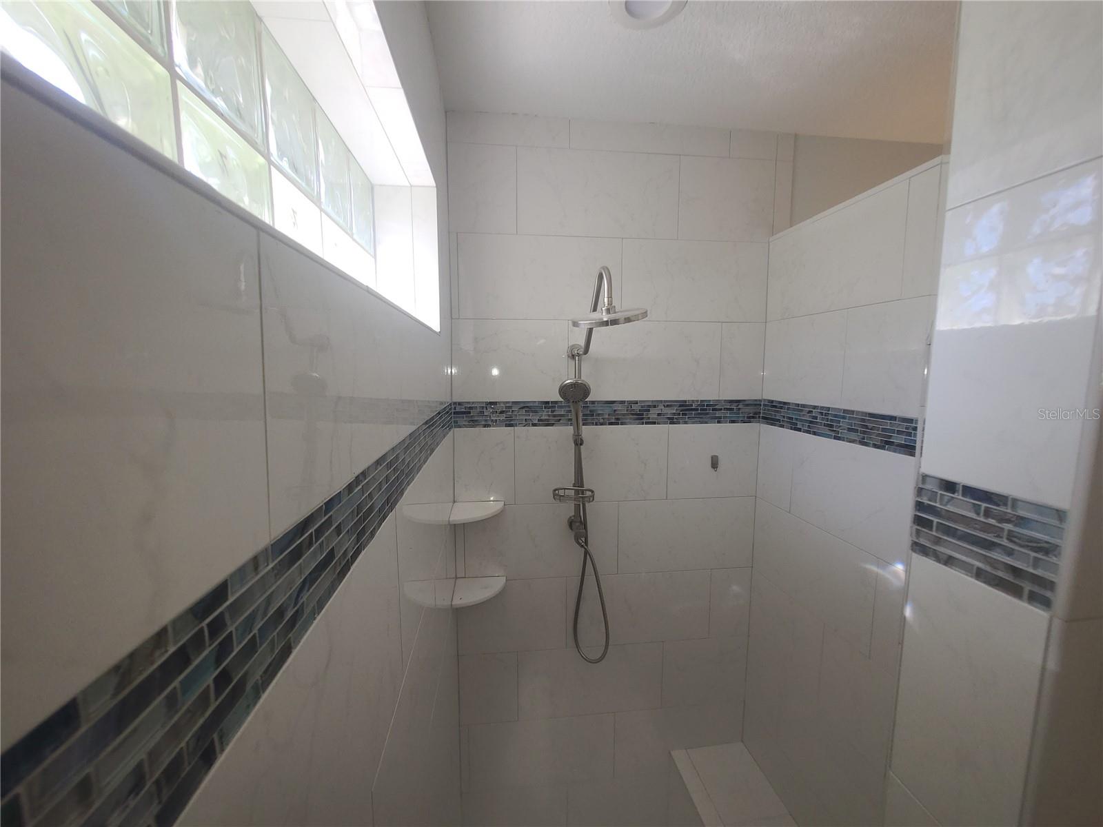 Image 15 of 38 For 185 Wading Bird Drive