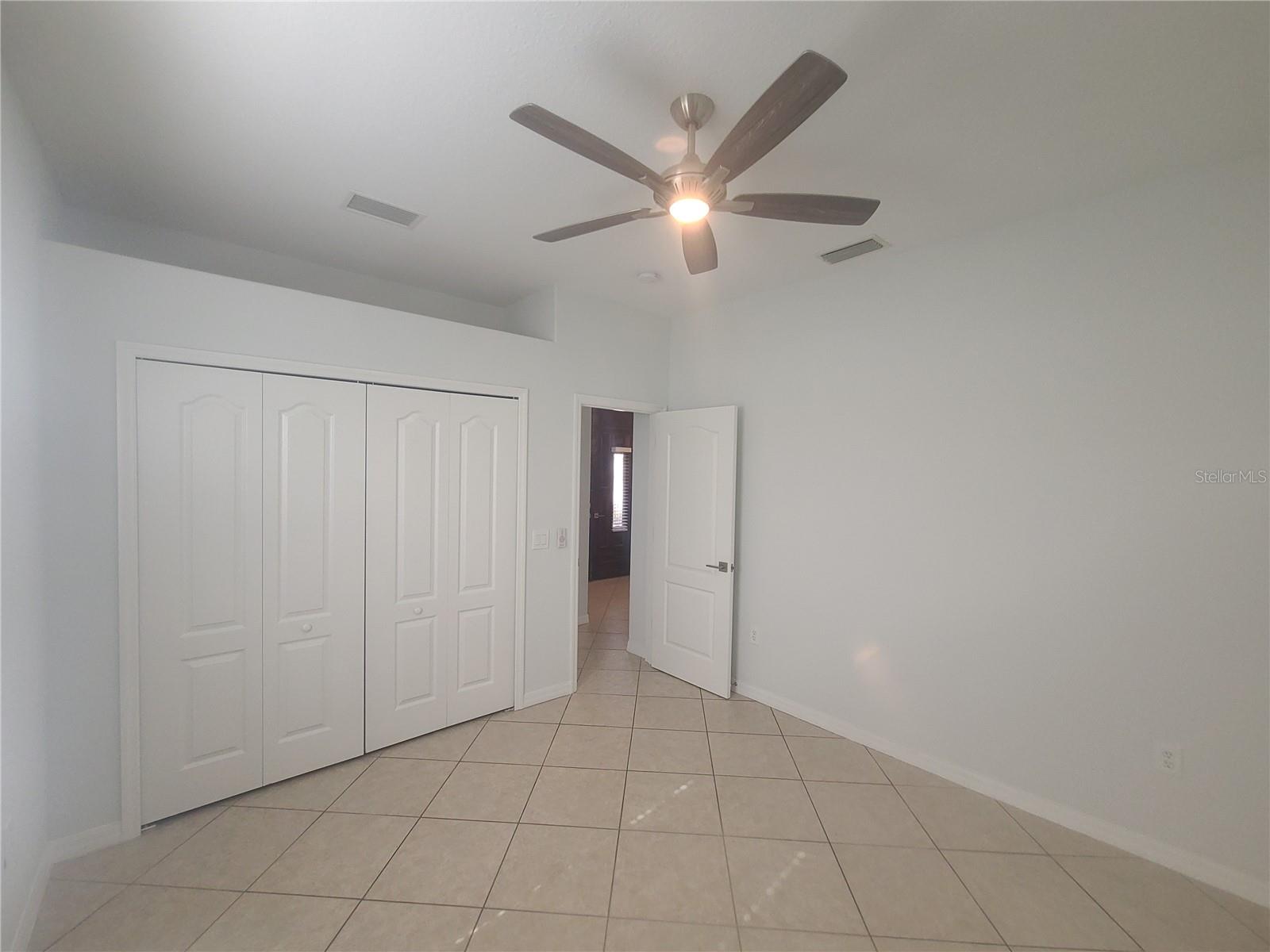 Image 19 of 38 For 185 Wading Bird Drive