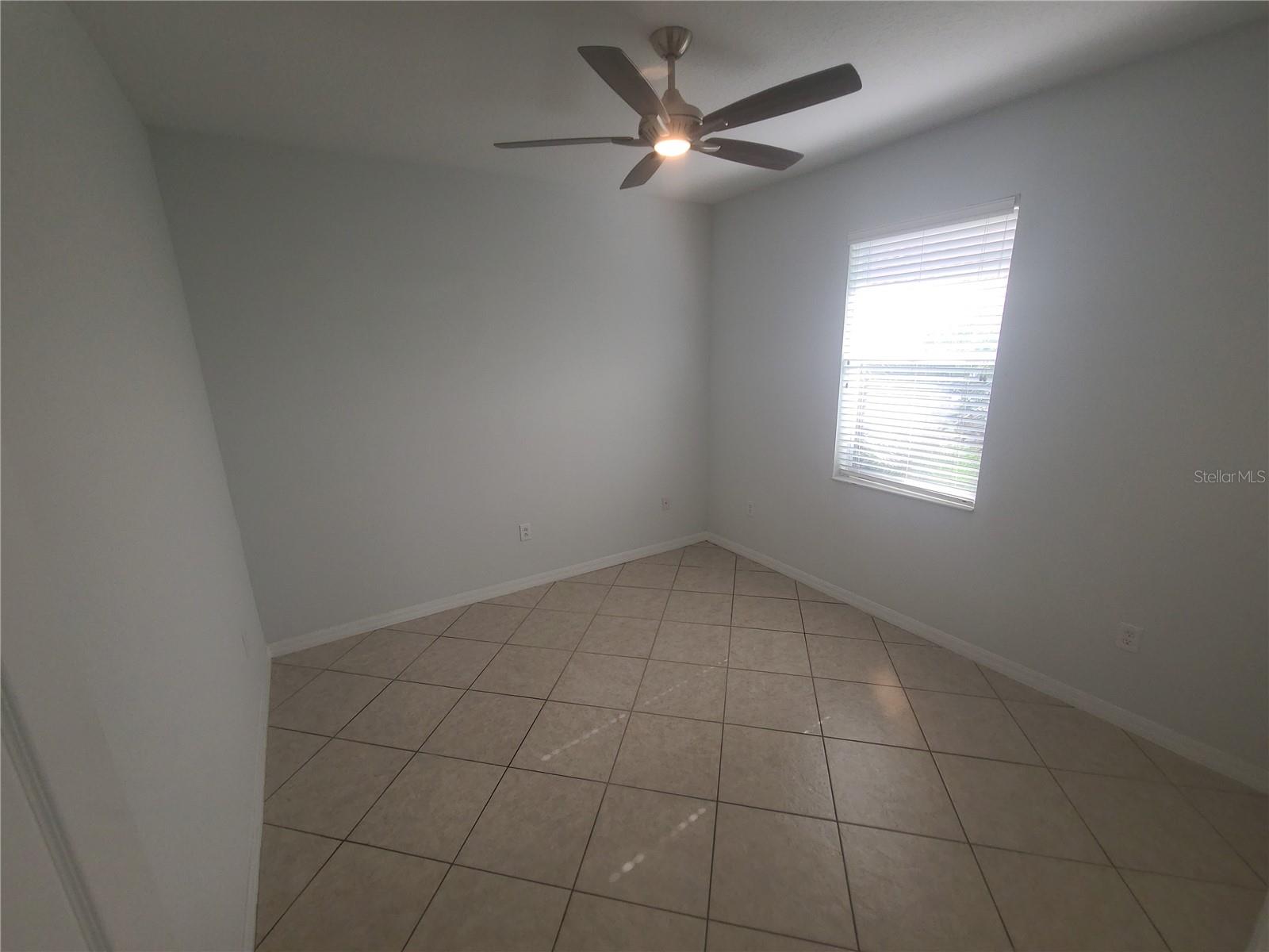 Image 20 of 38 For 185 Wading Bird Drive