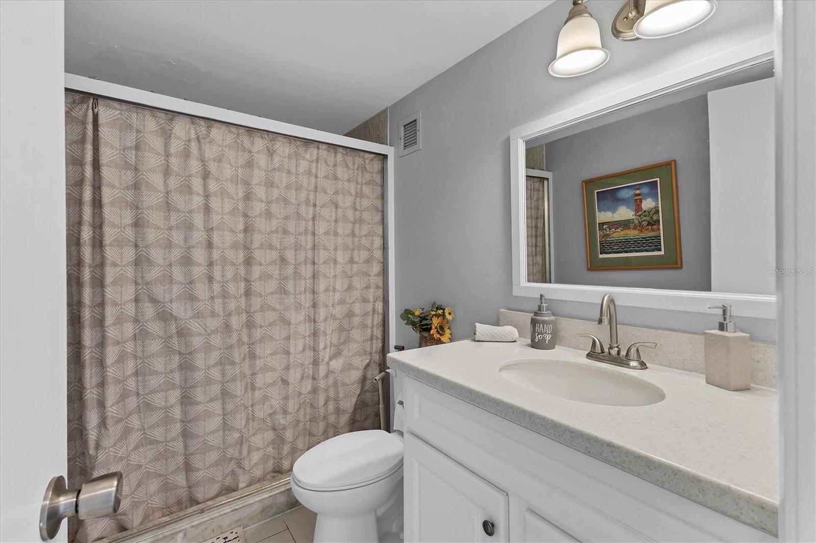 Image 19 of 53 For 101 Gulfstream Avenue 15e